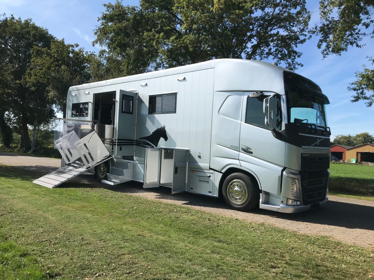 Anemne Horse Trucks