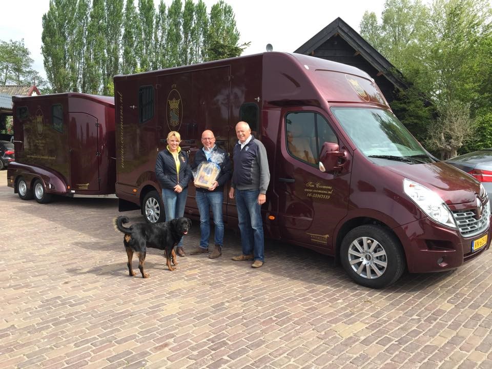 Tim Coomans met Anemone Horse Trucks
